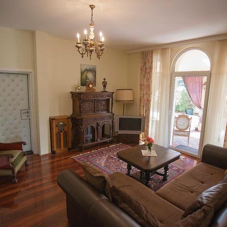 Vila Rococo Belgrado Buitenkant foto
