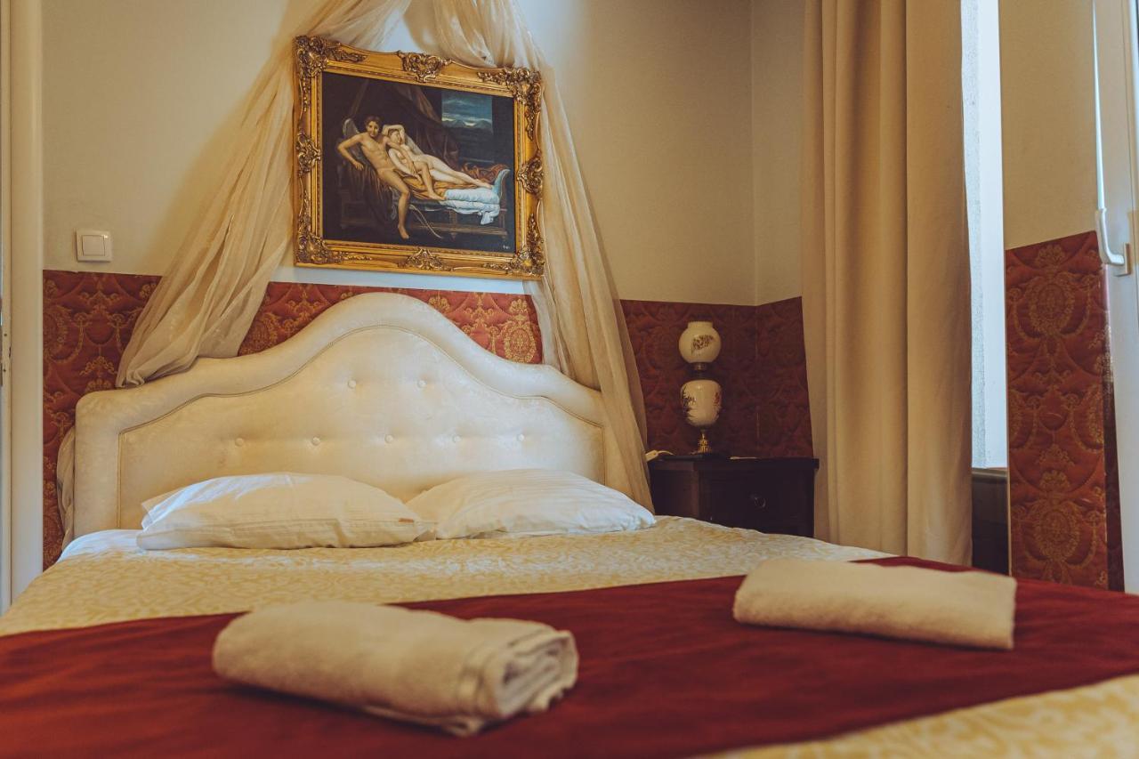 Vila Rococo Belgrado Buitenkant foto