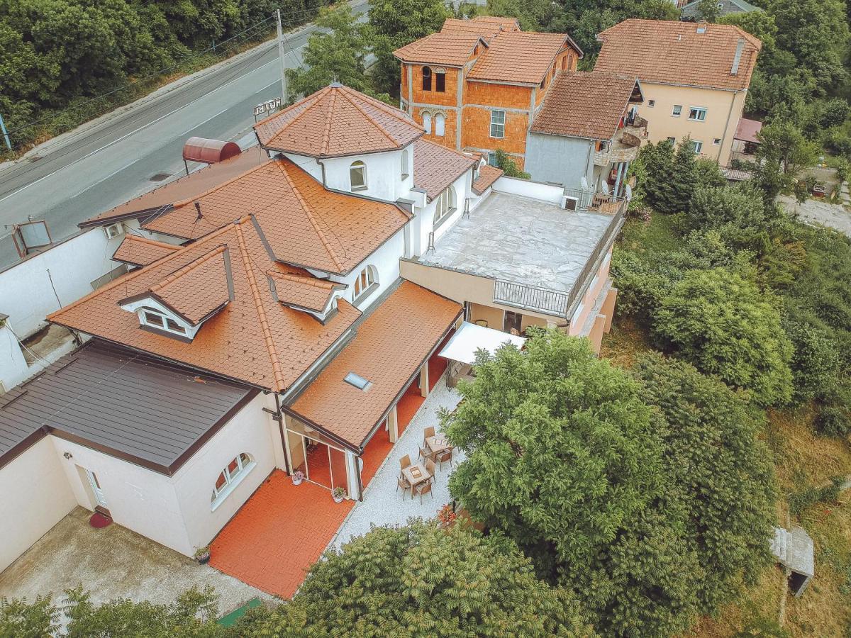 Vila Rococo Belgrado Buitenkant foto