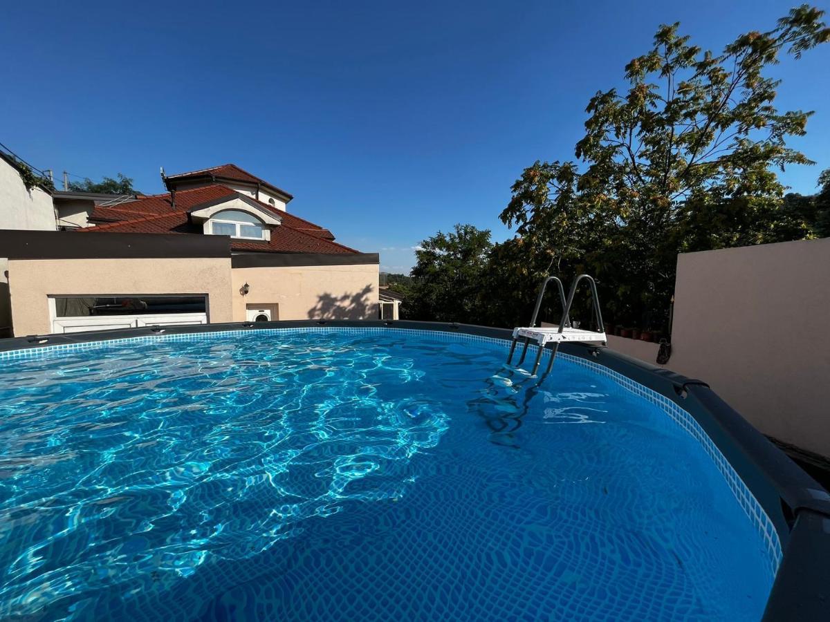 Vila Rococo Belgrado Buitenkant foto